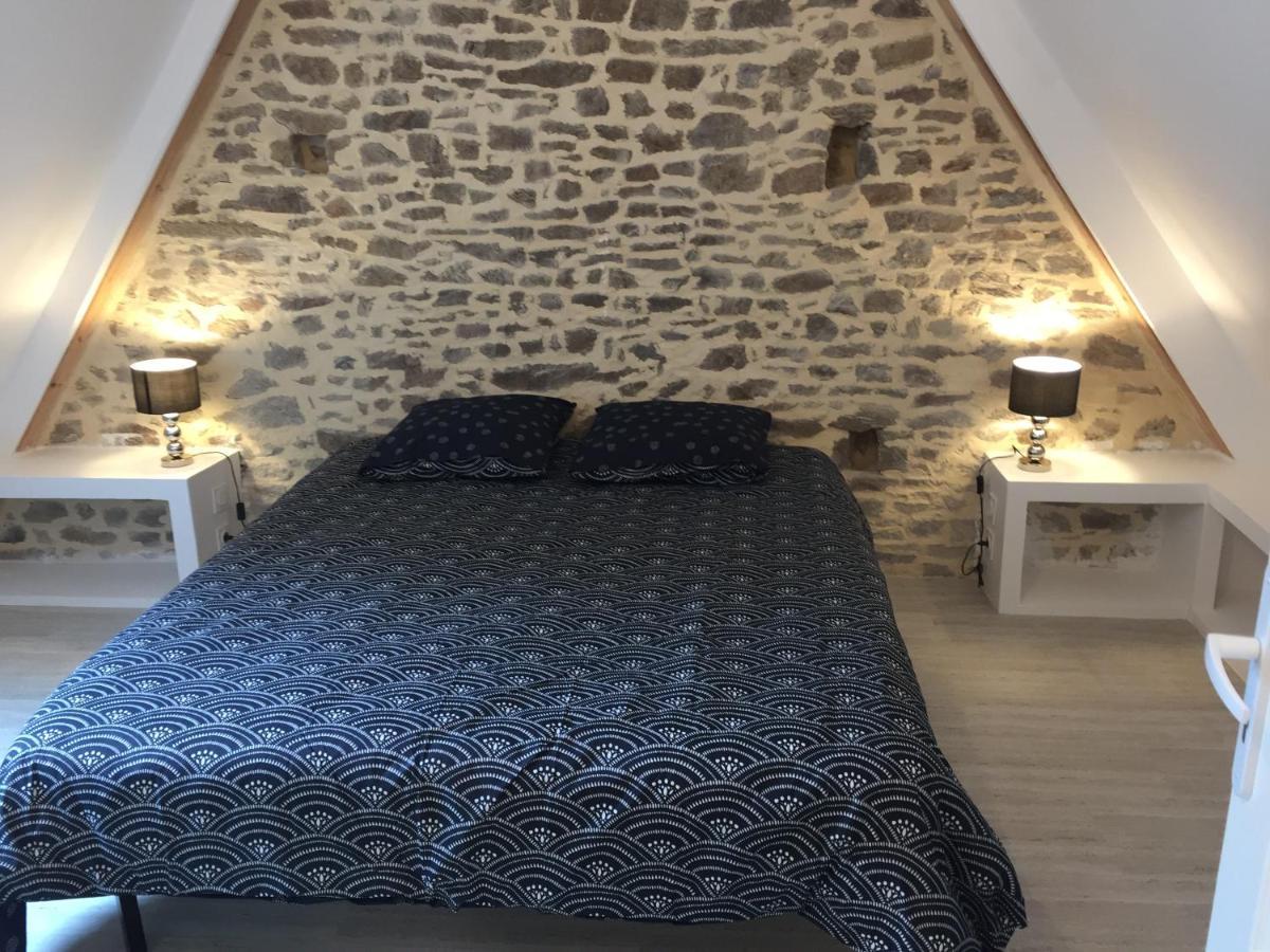 Gite Au Calme 2 A 6 Personnes Dans Un Paysage Totalement Paisible -Plages A 22 Min- Quite Cottage 2 To 6 Persons In Total Peaceful Landscape -Beaches At 22 Min- Landévant Exterior foto
